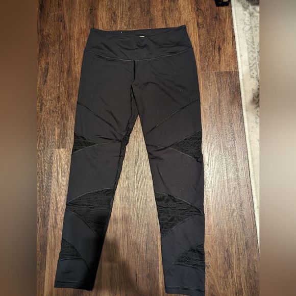 Victoria's secret workout leggings - Picture 1 of 3